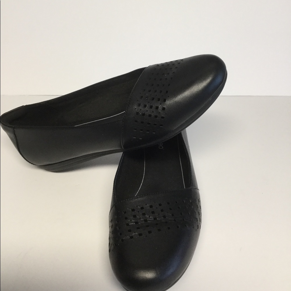 Abeo Pro style Fleur Size 9 ballet flats. Like new